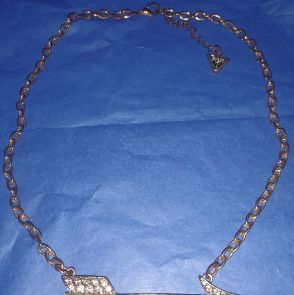 Rhinestone Arrow Necklace - Picture 4 of 4